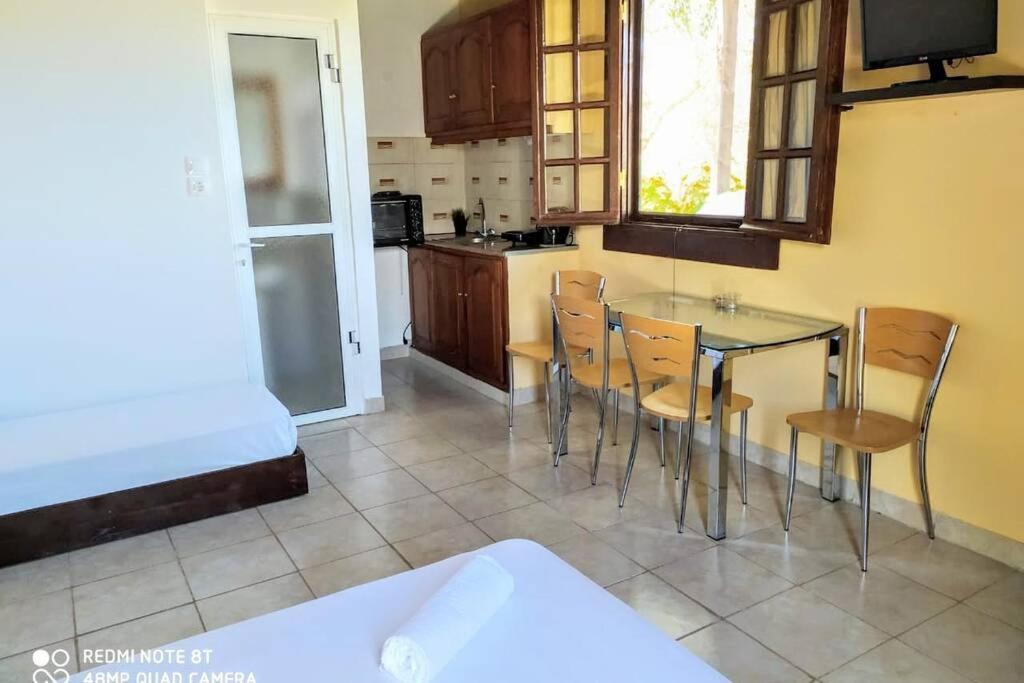 Villa Raisin House à Koukounariá Extérieur photo